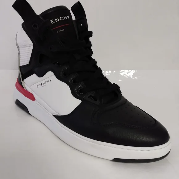 Givenchy Sneakers - Picture 5 of 16